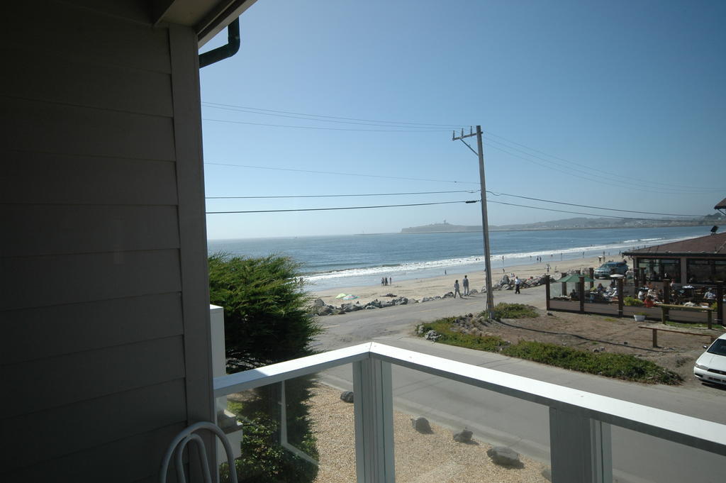 The Oceanfront Stay On Miramarbeach Hmb El Granada 객실 사진